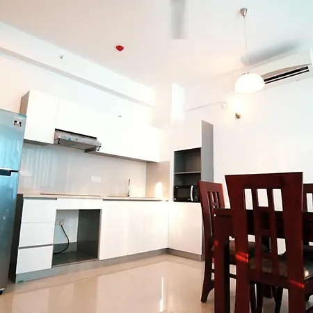 The Beach Front Apartment - Colombo, Uswetakeiyawa, Colombo Wattala Exterior photo